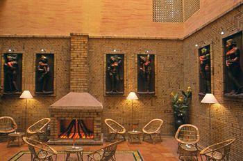 Country Inn & Suites Haridwār Exterior foto