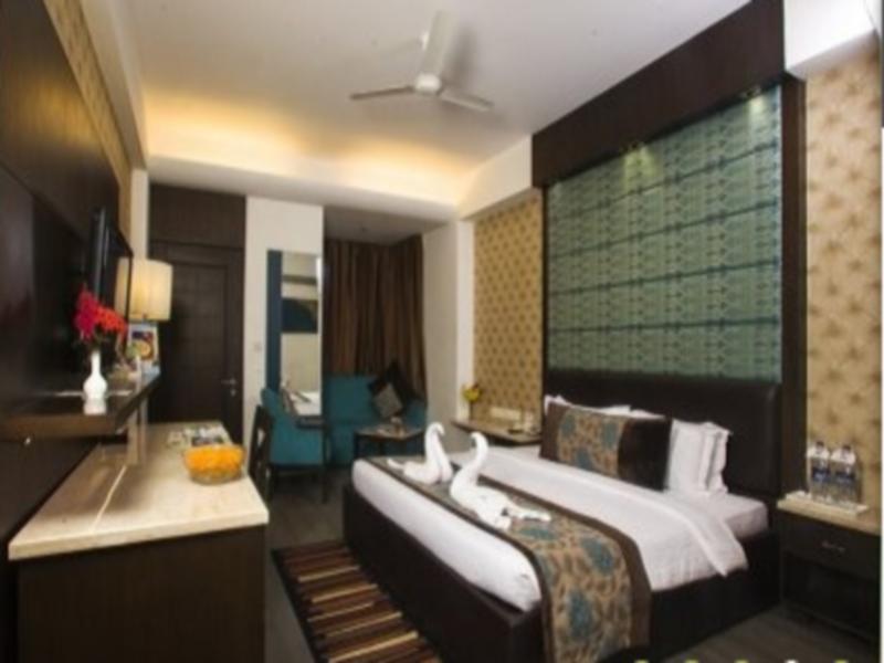 Country Inn & Suites Haridwār Exterior foto